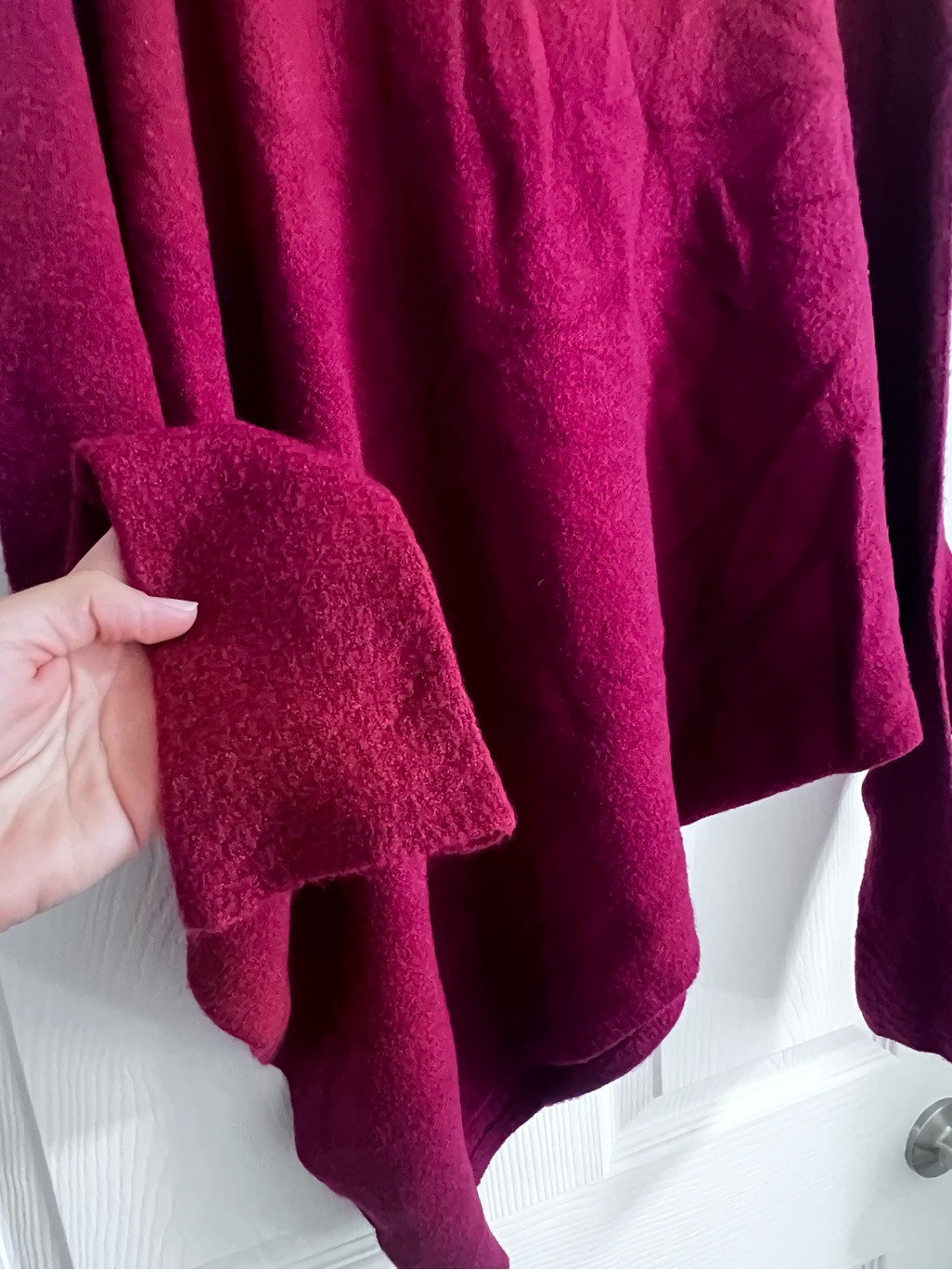 Like New Jaki London Asymmetric Draped | Burgundy | Seamless Knit Size: S/M — image 7 of 8